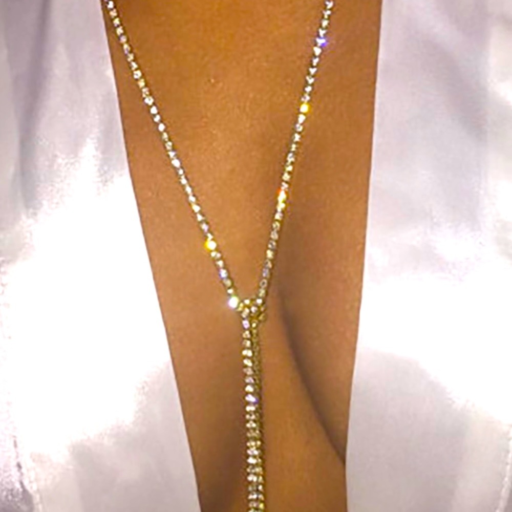 $8 SILVER CHOKER NECKLACE 💜